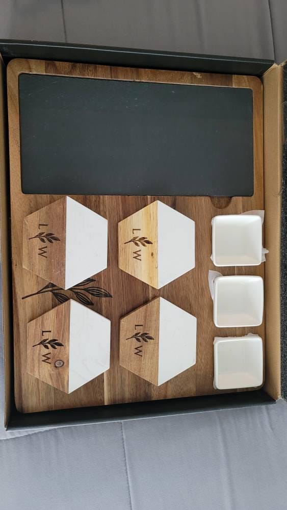 Charcuterie Board Personalized, Wedding Gift for the Couple Unique, Anniversary Gift, Housewarming Gift, Engagement Gifts Mother in Law Gift