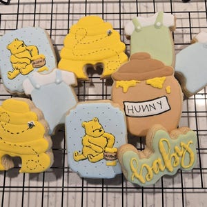 Honey Pot Beeday Pooh Bear Cookie Cutter - Cookie Cutters by