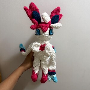 ニンフィアのポケモン模様 - Etsy 日本