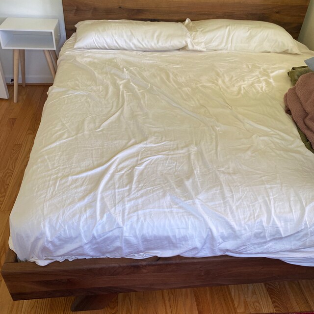 Dondra teak queen bed deals