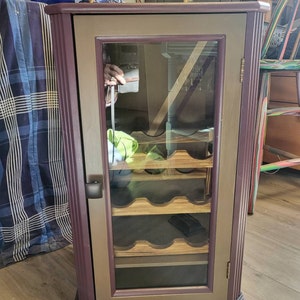 LAURIE added a photo of their purchase