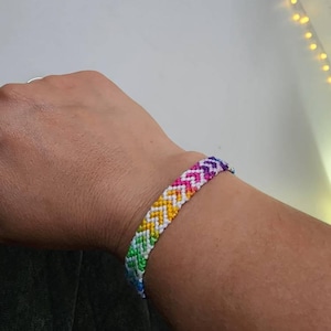 KEQAR Bracelet Garçon Dinosaure Arc-en-ciel – Bijou D’humeur Changeant De Couleur, Métal Durable, Fermoir Crochet, Pour Anniversaire Enfant