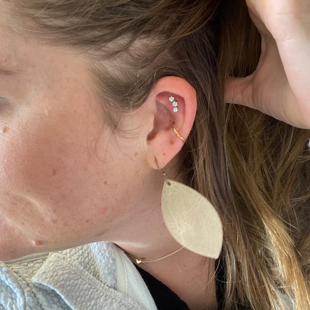 Small Triple Star Earring, Cartilage Earrings, Pierce