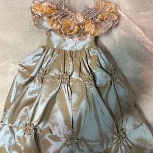 Lauri added a photo of their purchase