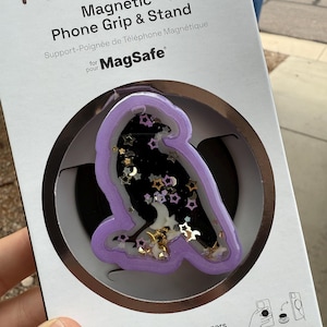 Laria added a photo of their purchase