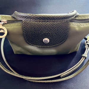 Giselle added a photo of their purchase