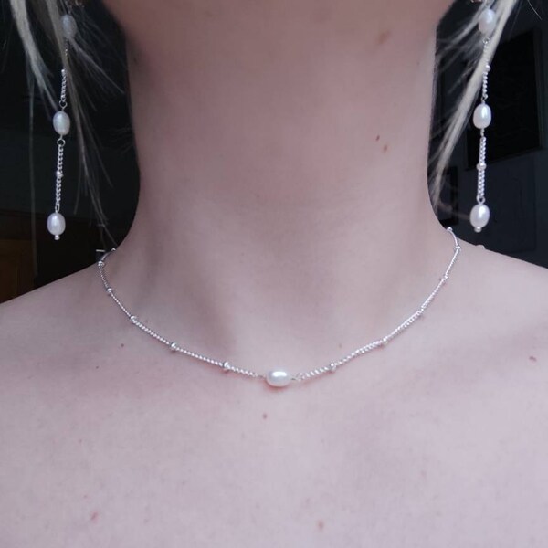 Backdrop Chain DARLA Chain - Freshwater Pearl Backdrop Chain / Bridal Pearl Necklace ...