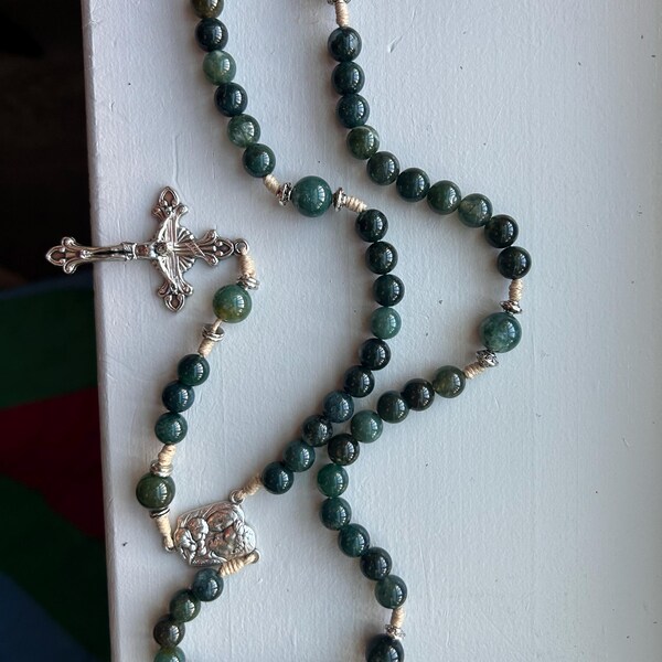 Handmade In Scotland Green Agate Beads Celtic Cross Catholic Rosary Miraculous | UK - Foto 3