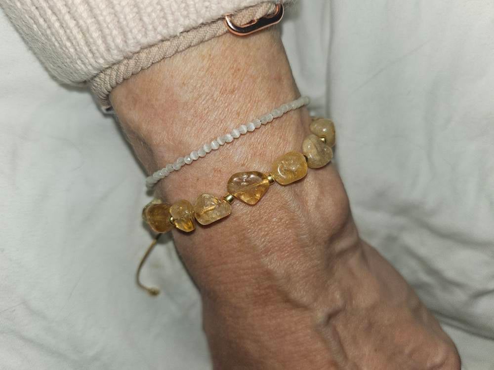 Citrin Armband - Zierliches Armband aus Naturstein - Zartes Citrin Kristall Armband, Solarplexus Chakra, November Geburtsstein Geschenk für Frauen