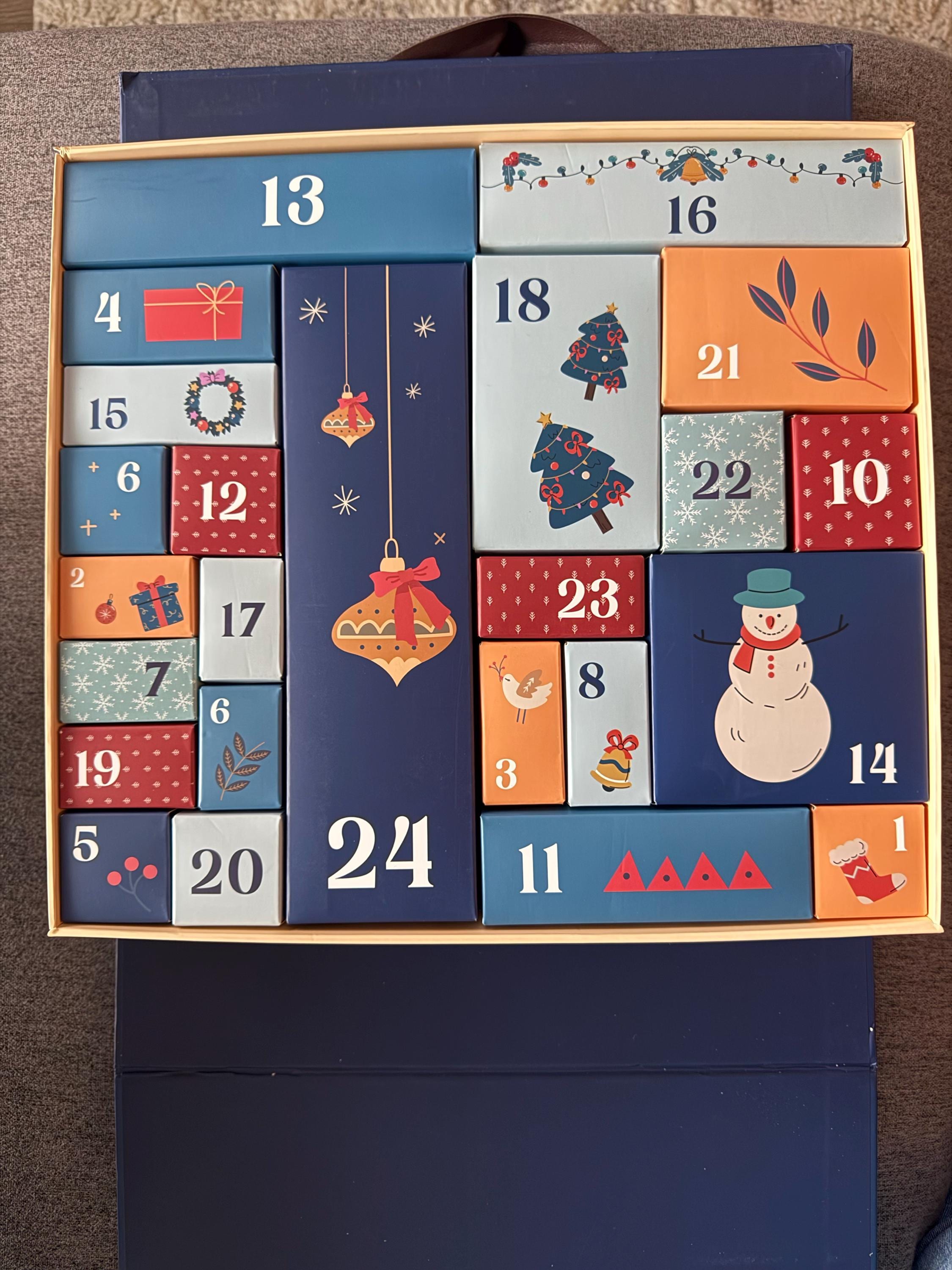 DIY Advent Calendar Countdown Box, Empty Christmas Gift Box, Blind Box Gift, Countdown Calendar Gift Box. Assemble the giftbox yourself.