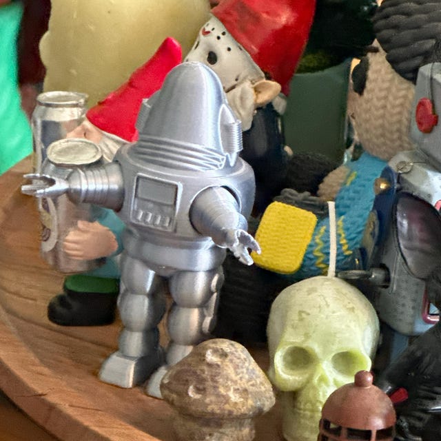 Robby the Robot Retro Robot Figure Sci Fi Desk Decor Collectible