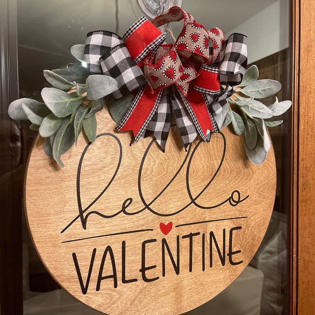 12 Easy To Make Valentine Wreaths + Door Hangers
