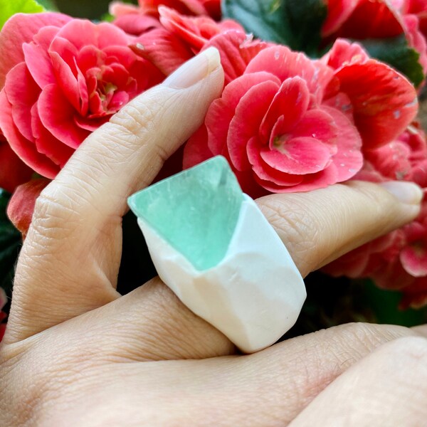 Cocktail Ring, Rough Stone in Ceramics, White Calcite Ring, Handmade ...