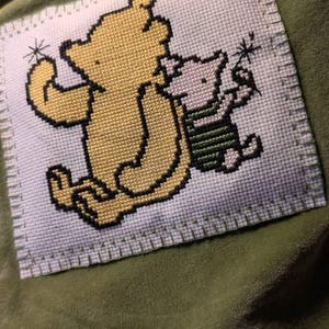 くまのプーさんのクロスステッチパターン：ヴィンテージ風プーさんの
