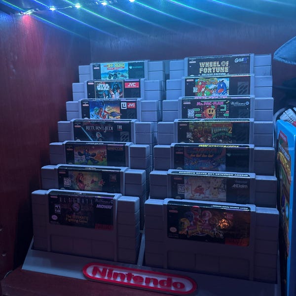 Super Nintendo, SNES 18 Game Cartridge Holder Display Stand - Etsy