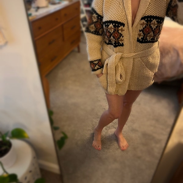 MG Marilyn Cardigan Black