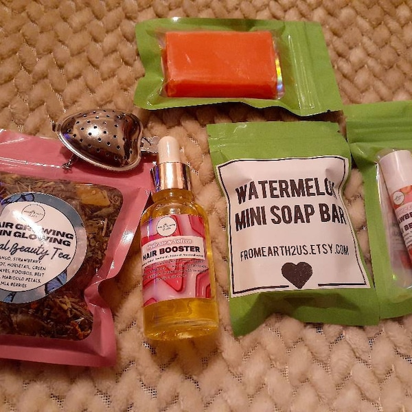 Strawberry & Goji Berry Moisturizing Lip Balm Etsy Australia