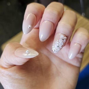 lynnette added a photo of their purchase