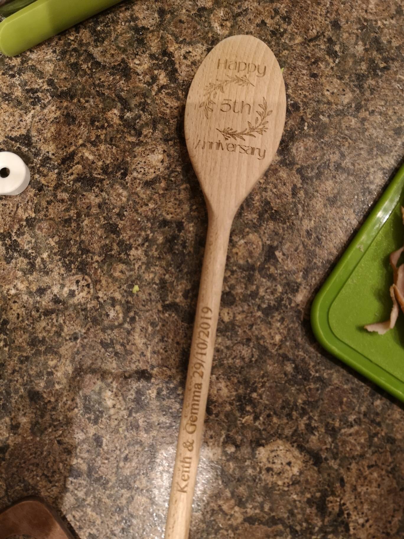 5th Wedding Anniversary, Celebrating 5 Years of Marriage, Wooden Spoon Design, Gift / Present For Him / Her, Happy Couple, Wood Present