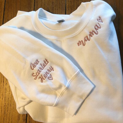 ATETYRP Auntie Godmother Legend Sweatshirt - Funny Aunt Crewneck Pullover, Gift For Godmom, Women's Tops - View #6