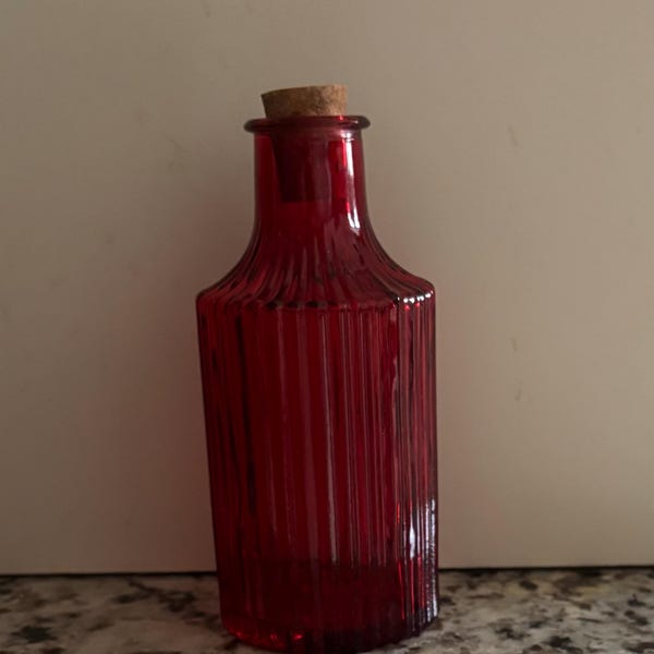 Red Colored Ribbed Glass Vase Vintage Style Collectible Bottle H = 5.5 ...