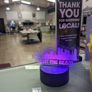 Porte-clés LED Sacramento Kings Avec Slamson En Verre - Lumineux, Multicolore - Idée Cadeau Noël - Neuf