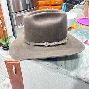 Oscar added a photo of their purchase