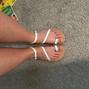 Kaitlyn added a photo of their purchase