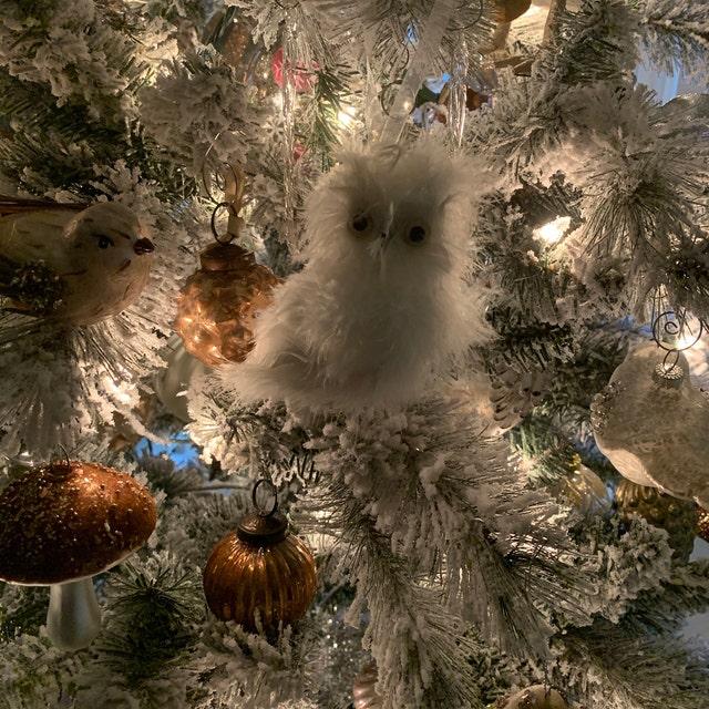 15 Feather Christmas Decorations And Ornaments - Shelterness