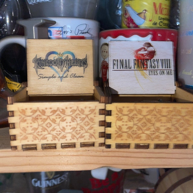 Final Fantasy 8: Eyes on Me Music Box - Final Fantasy 8