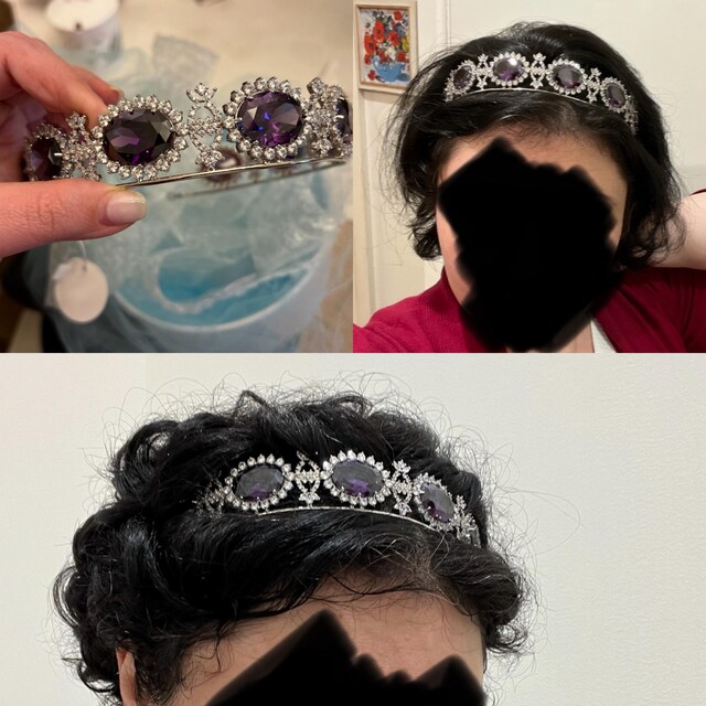 Rose Tiara - すずめ⭐︎ Rose Tiara  cherir la femme Royal Strathmore Rose Tiara Queen Elizabeth Queen Mother