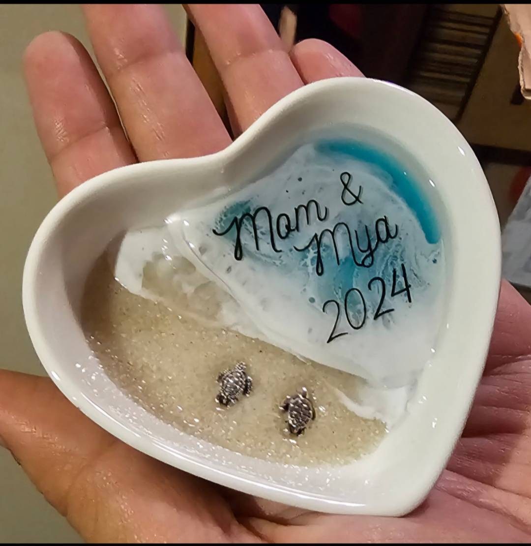 Personalized Turtle Ring Dish Custom Wedding Gift Engagement Engaged Fiancé Wife Custom Ocean Decor Beach Ceramic Heart Woman Anniversary