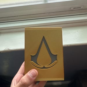 Assassin's Creed Special Edition Deck Box for Commander - Etsy