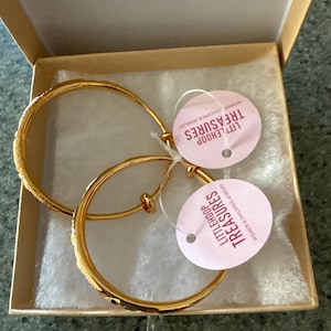 PHU added a photo of their purchase