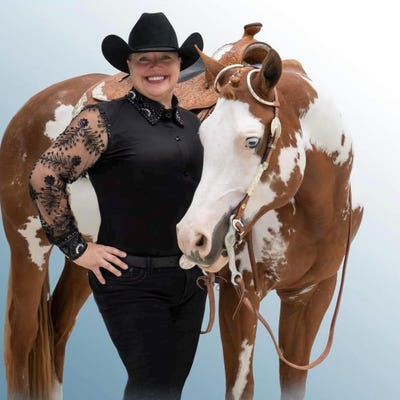A Memorial Showmanship Jacket- Madelynne Herlocker | Equine Chronicle