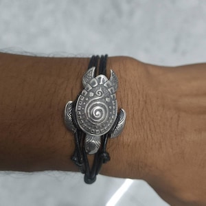 Guna added a photo of their purchase