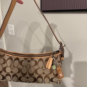 Maya added a photo of their purchase