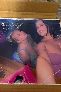 Custom Vinyl Records with your Mixtape & Pictures in a Vintage Cover, 7 or 12 inch LP, 2 Sides, 40 mins, 10 Songs, Anniversary Gift for Him