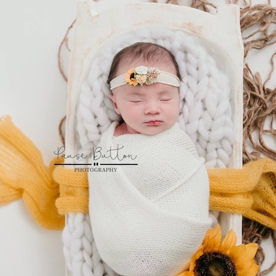 Newborn wrap set main image 1