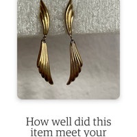 Spilla vintage a forma di foglia color oro. - Italia