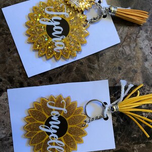 Free Free 281 Sunflower Keychain Svg SVG PNG EPS DXF File