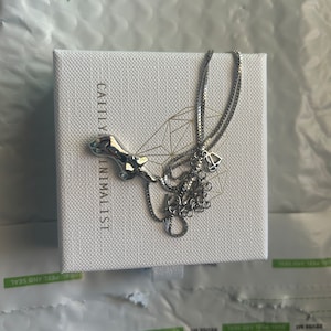 Eleanor added a photo of their purchase