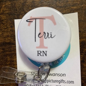  Nurse Retractable Badge Reel, Personalized Badge Holder, Custom  Monogram ID Tag with Swivel Clip, 34in. Nylon Cord Holds Employee Name Tag,  Medical Gift for Doctor, RN, PA, CNA, MA, Tech (