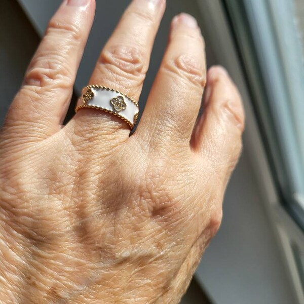 Sculptural gold & tiger eye ring