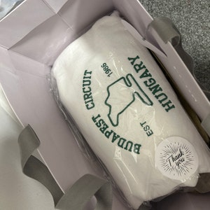 Rhianna adicionaram uma foto da sua compra