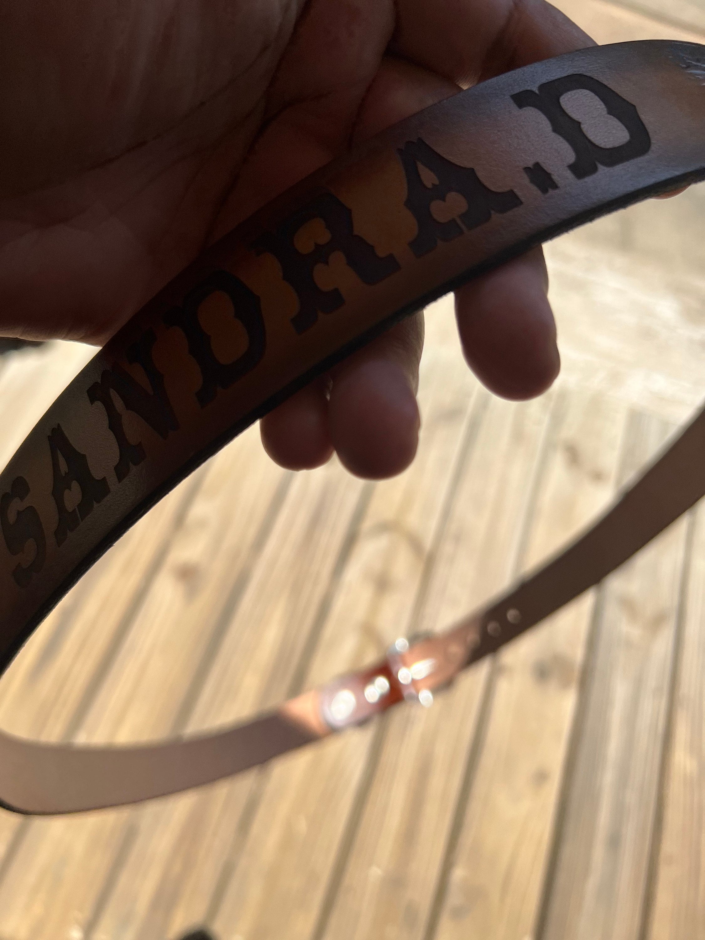 Name Belt. Western Design NBT929 - Belt is 1 1/2&quot; wide - Includes name in center back, removable utility buckle & leather keeper