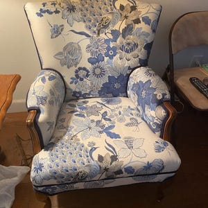 Heidi added a photo of their purchase