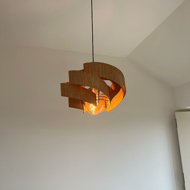 Natural Oak The Secret Wood lamp / wooden lamp shade / hanging lamp