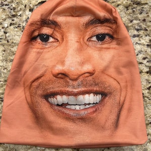 THE MOST CURSED MEME UGC SUS FACE IN ROBLOX! MAKE THE ROCK IN ROBLOX DWAYNE  JOHNSON AVATAR! OUTFIT 