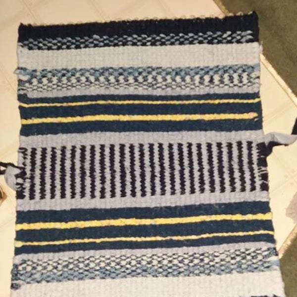 Adjustable Maple Twining Loom, Rag Rug Weaving, Made to Order - Etsy